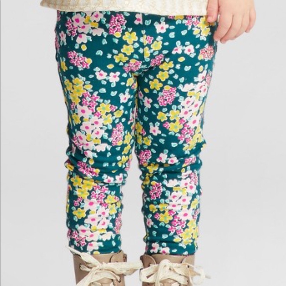 5/25 NWT Toddler Girls' Floral Fashion Pants